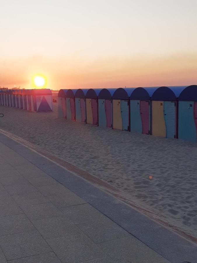 Appartement Avec Vue Superbe Sur La Mer Dunkirk Exteriér fotografie